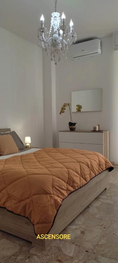 סנרמו Appartamento Delizioso Con Terrazzo In Centro-Delicious Apartment With Terrace מראה חיצוני תמונה